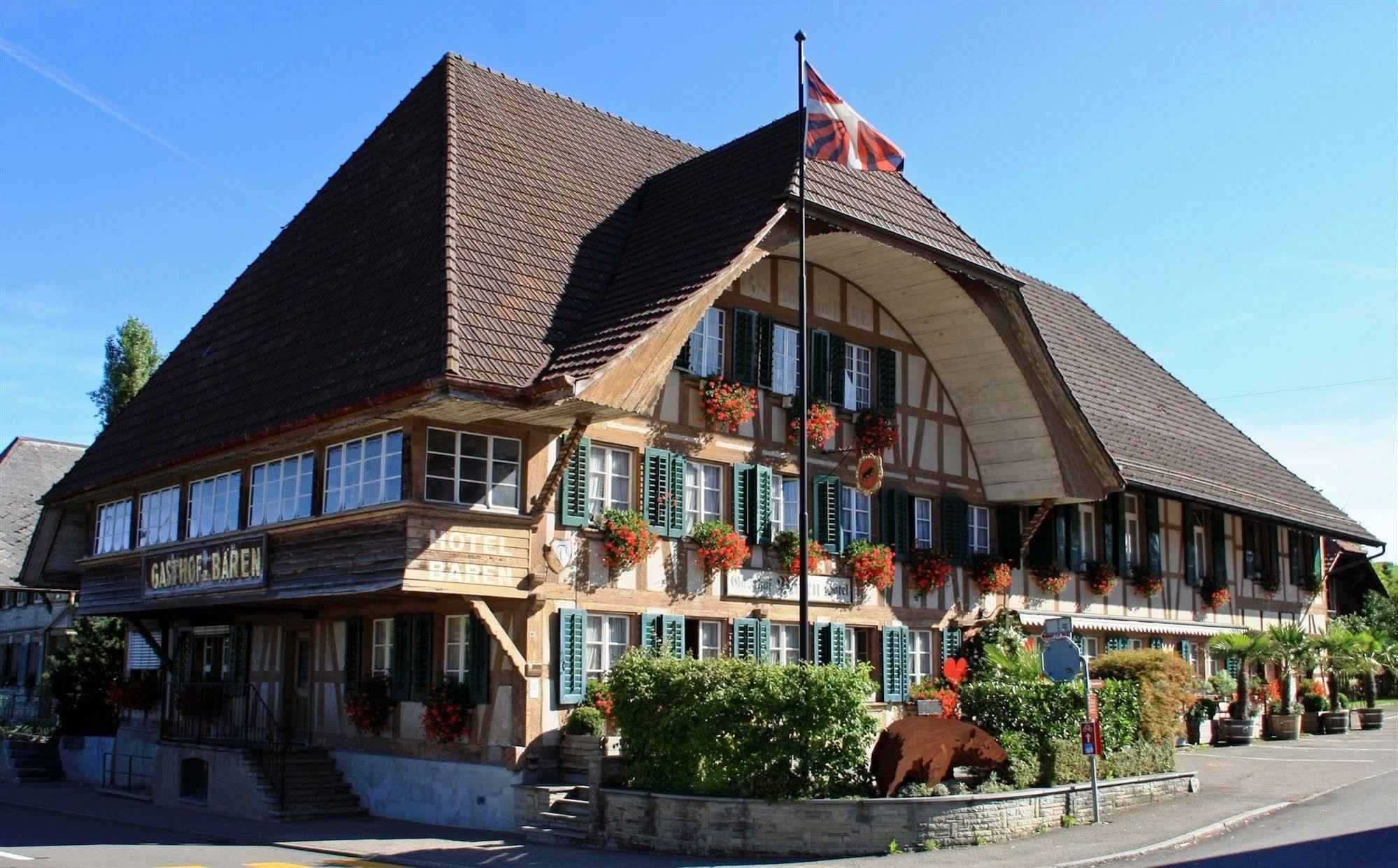 Landgasthof Baeren Madiswil Buitenkant foto