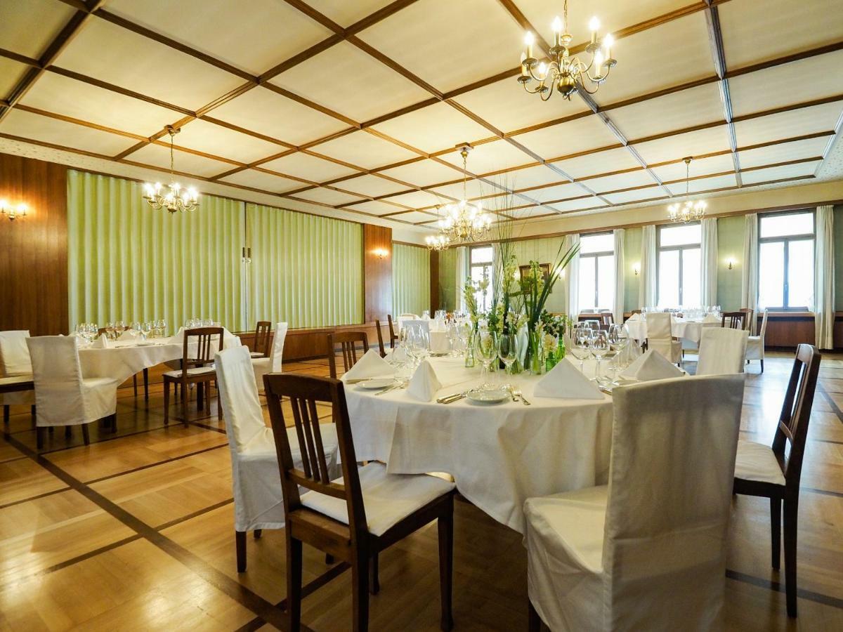 Landgasthof Baeren Madiswil Buitenkant foto
